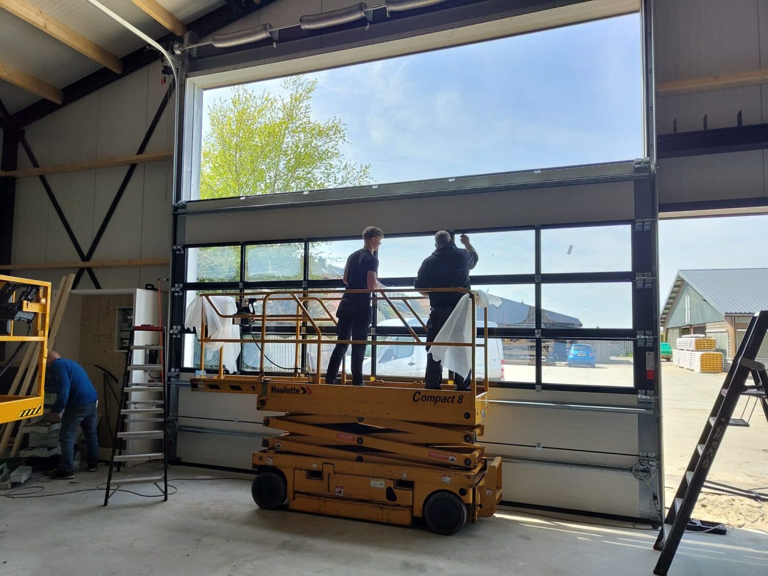 Nieuwbouw - J.M. Garage- en Bedrijfsdeuren